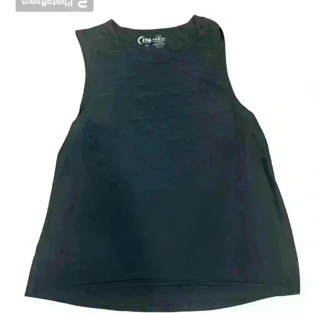 Details
Zyia Active Black Luxe
Muscle Tank Top Women's XXL